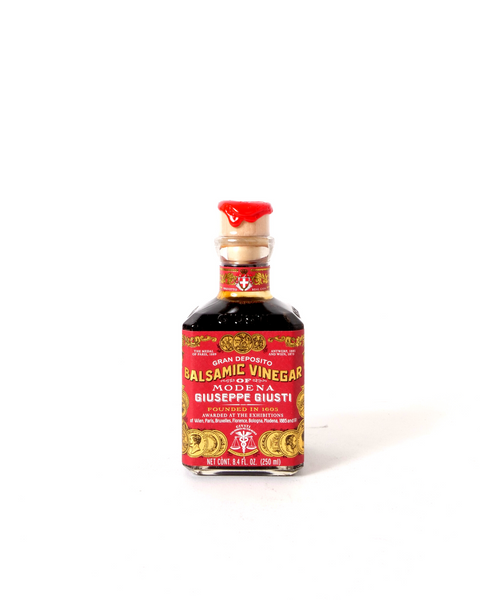 Gift Box with White and Balsamic Vinegar of Modena