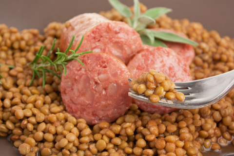Why Italians eat lentils on New Year's Eve?