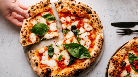 5 Must-Try Regional Italian Pizzas